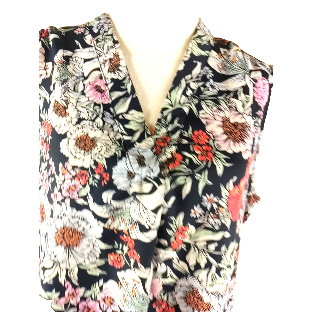 Jones New York Women's Sleeveless Shirt Size Large Black Orange White Floral - Picture 2 of 7